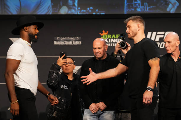 Stipe Miocic vs Jon Jones: The Breakdown of a “Super Fight”